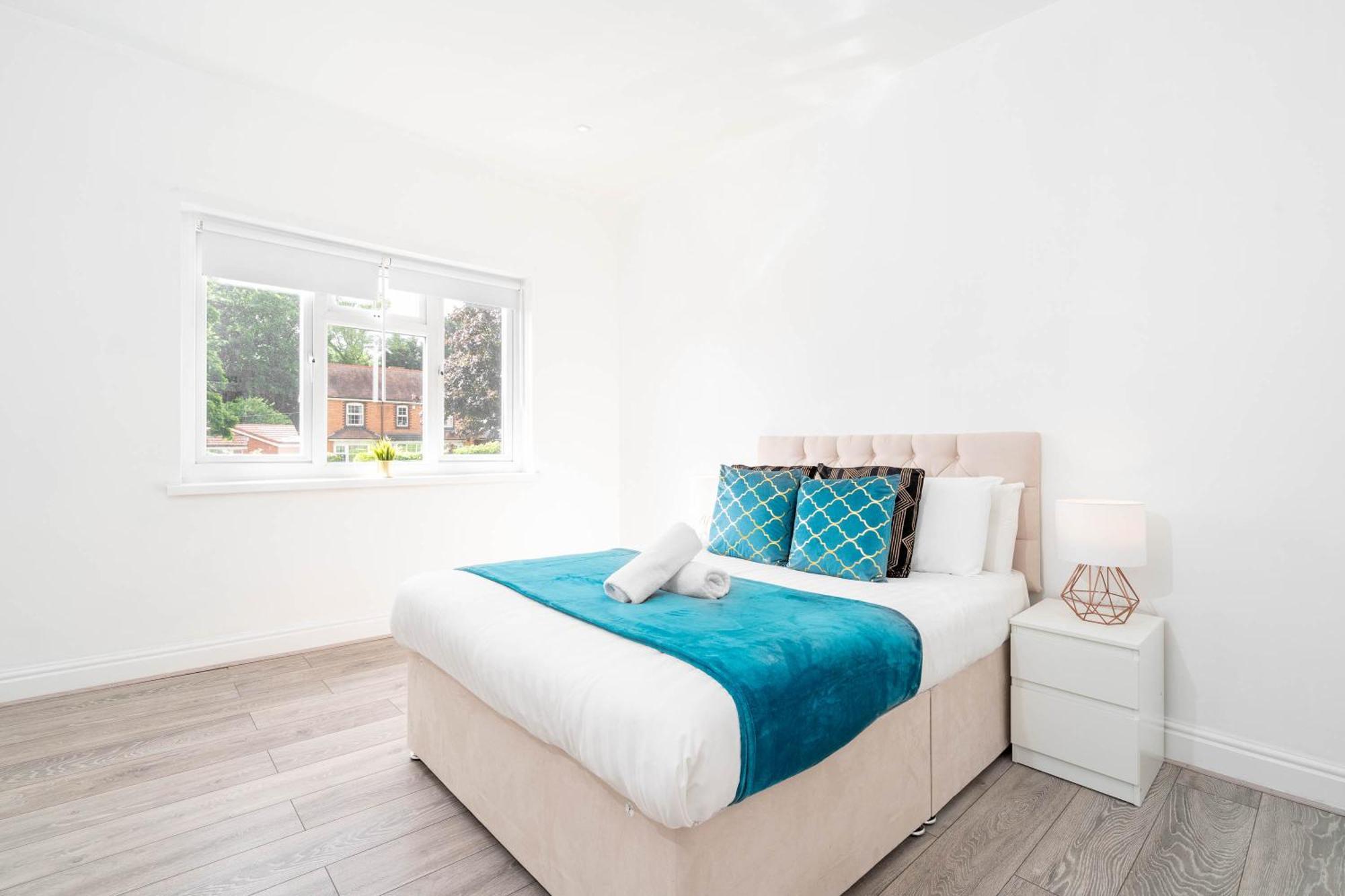 Five Bedroom Townhouse - Near City Centre - Edgbaston - On Street Parking - Wifi - Netflix - 974P Birmingham Exteriör bild